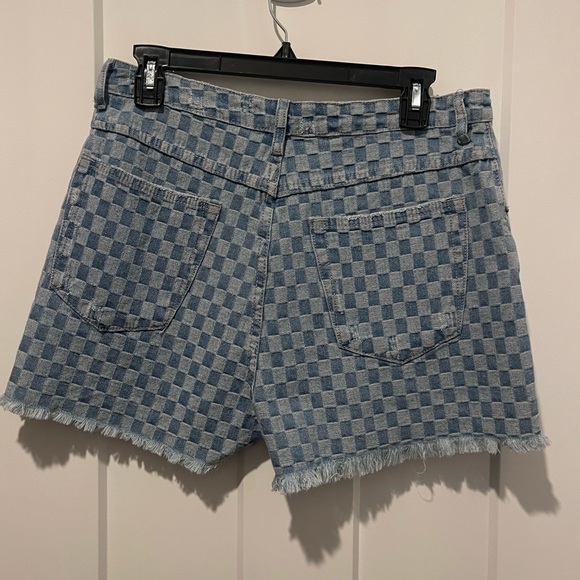 NWT denim checkered shorts - Picture 2 of 3